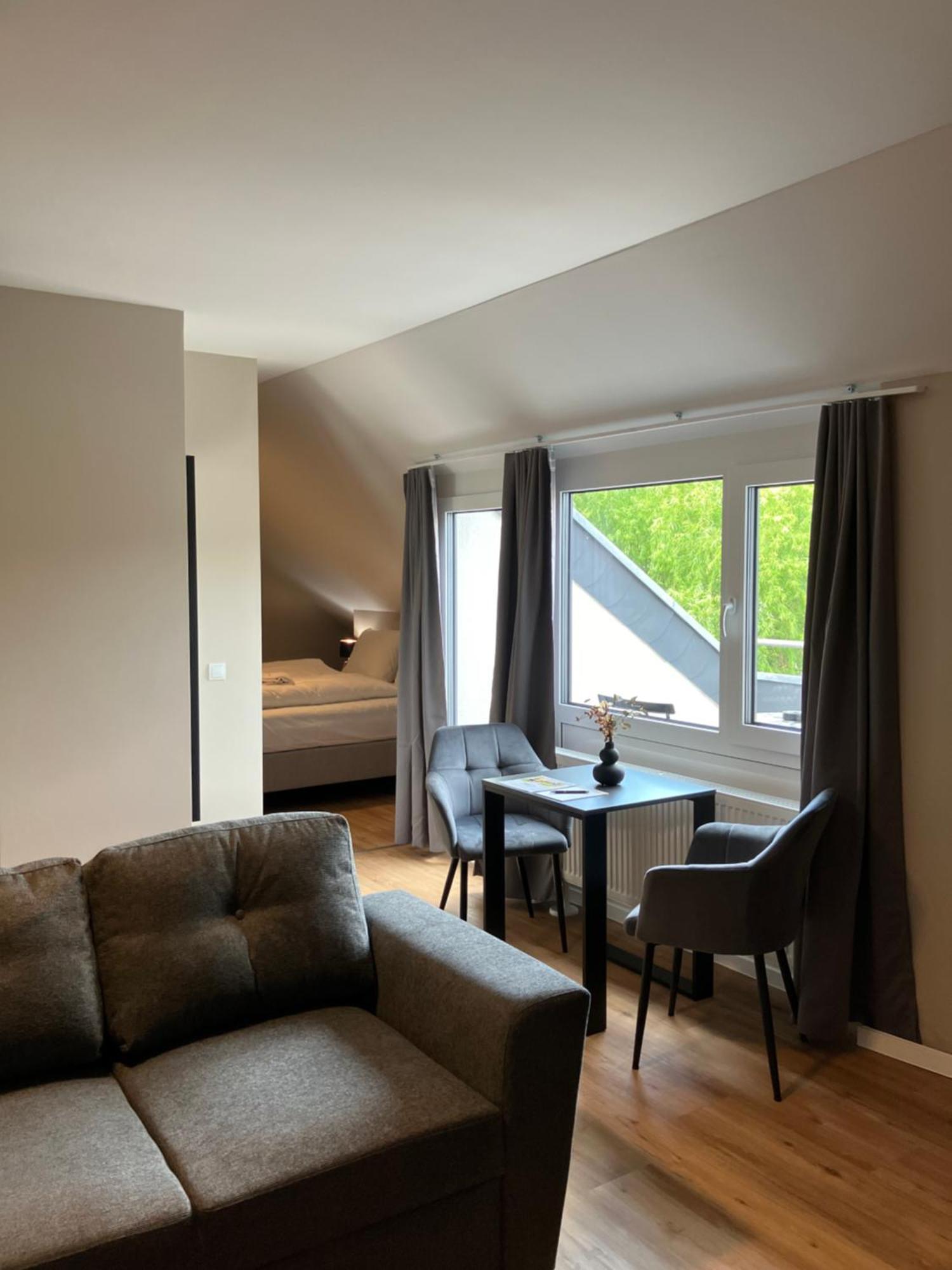 Amelie No 3 Hotel & Appartements Schweigen-Rechtenbach Bagian luar foto